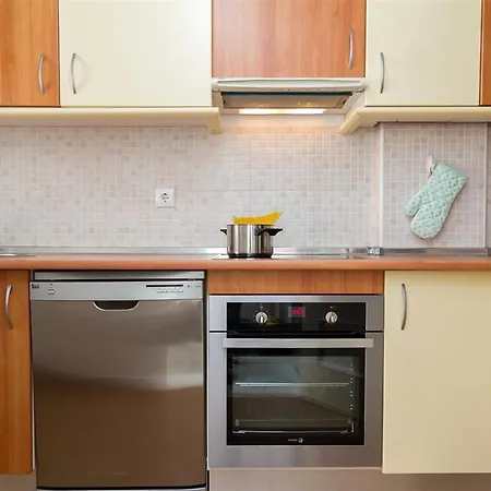 Beautiful Flat In Bahia De Apartment Casares